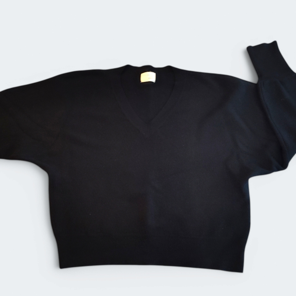 Dreamers by Debut Women's size xsp Black v-neck Sweater - Picture 6 of 6